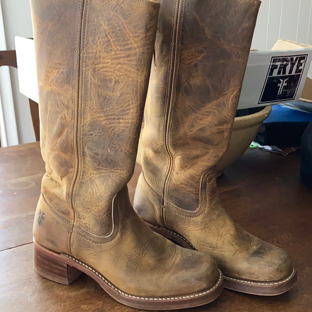 Frye Campus tall boots 8 brown wide calf